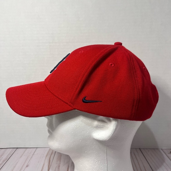 Nike Boston Red Sox Genuine Merchandise Hat - Picture 2 of 7